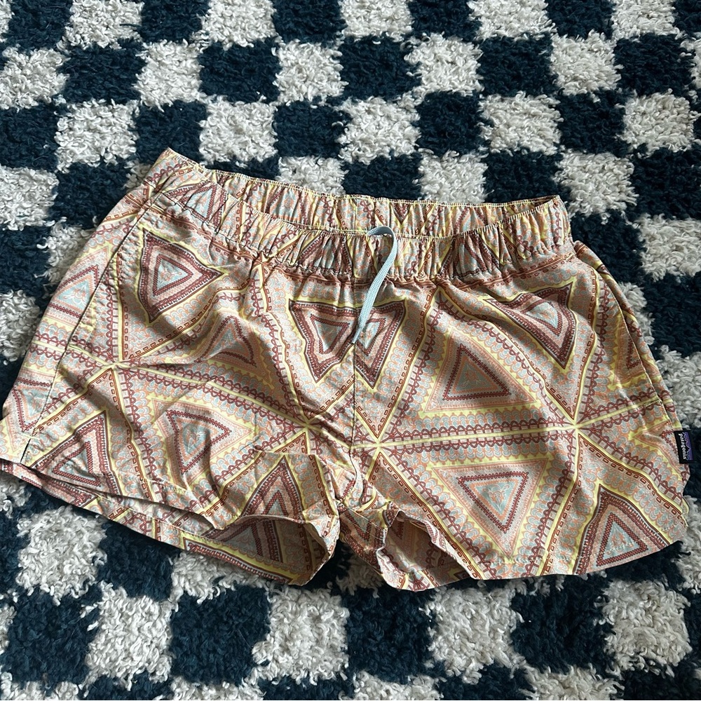 Patagonia Baggies shorts Mayan yellow
